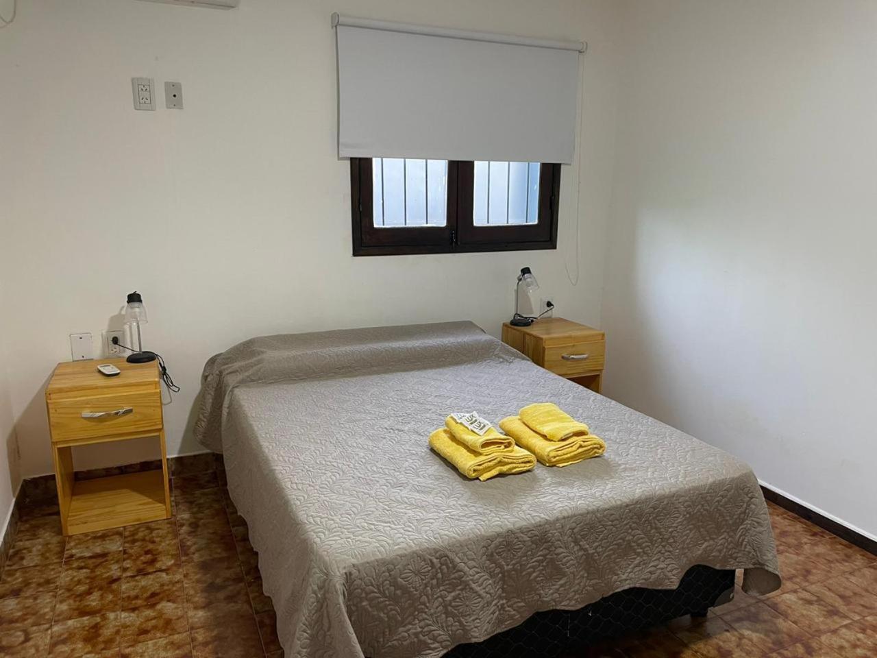 Apart Candioti Departamentos 伊瓜苏港 外观 照片